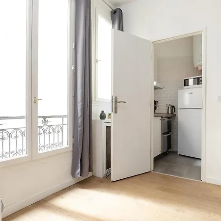 Apartment Rue Bassano - Arc De Triomphe